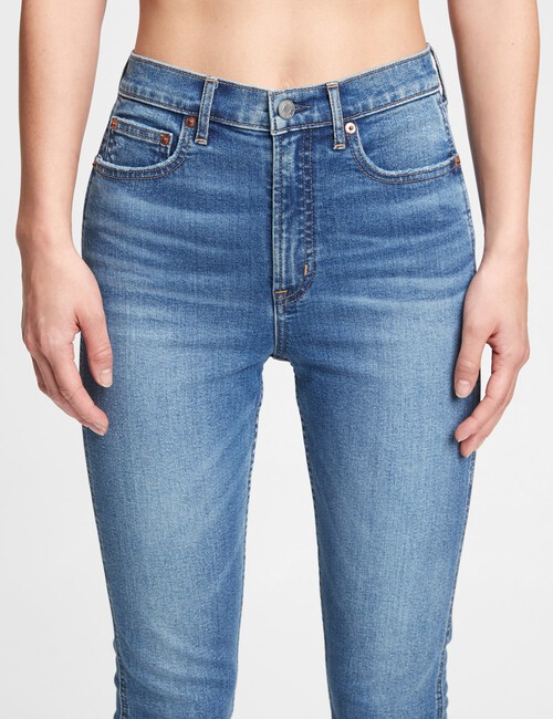 High Rise Vintage Slim Jeans