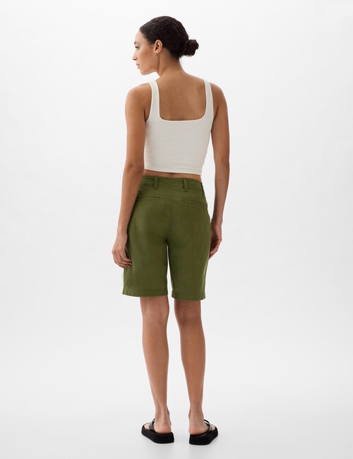 9" Downtown Khaki Bermuda Shorts