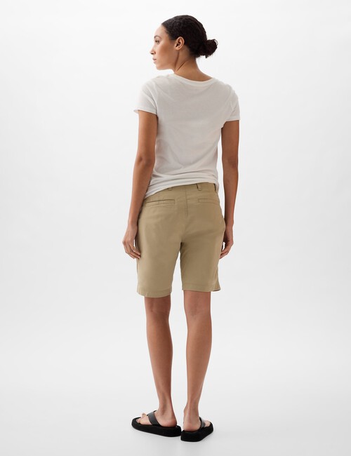 9" Downtown Khaki Bermuda Shorts