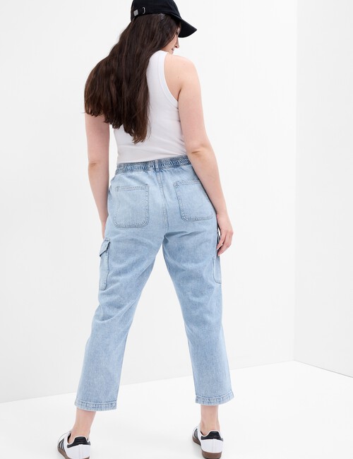 Mid Rise Easy Cargo Jeans