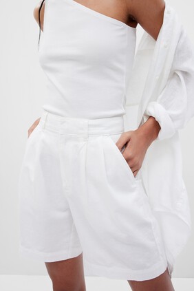 Pleated Linen Bermuda Shorts