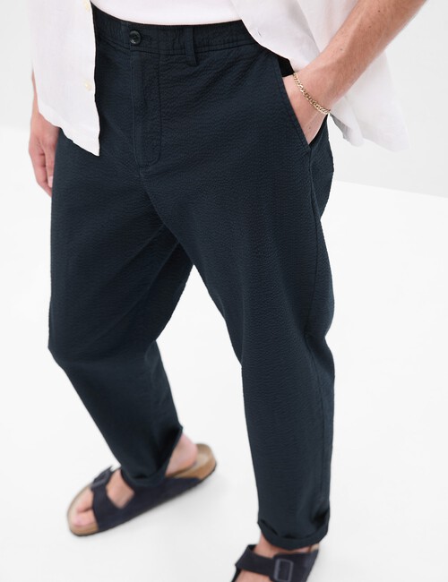 Lightweight Seersucker Pants with E-Waist