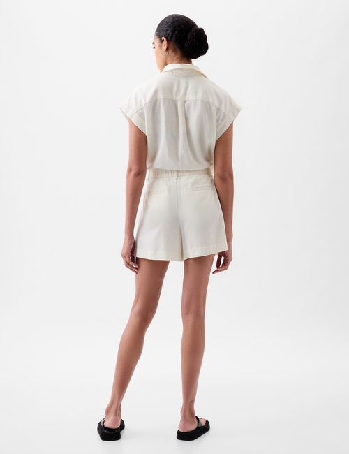 365 High Rise Linen-Blend Shorts